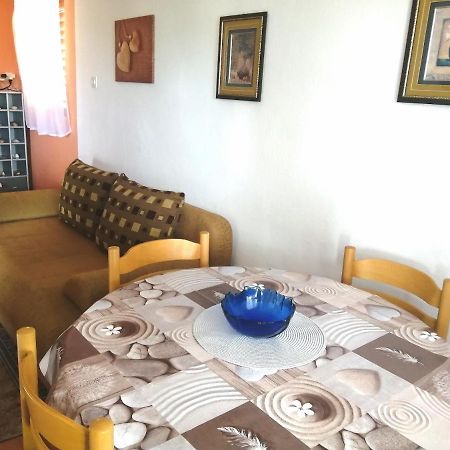 Apartmani Zmiric Primošten Εξωτερικό φωτογραφία