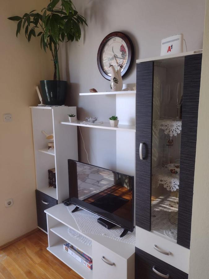 Apartmani Zmiric Primošten Εξωτερικό φωτογραφία