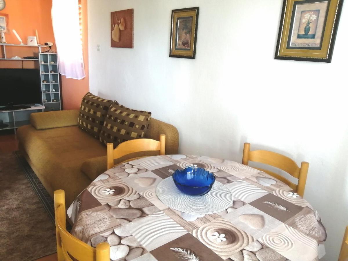 Apartmani Zmiric Primošten Εξωτερικό φωτογραφία